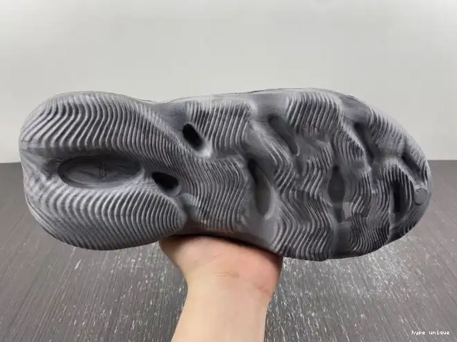hype Adidas MX Granite IE4931 Foam Yeezy RNR 0324